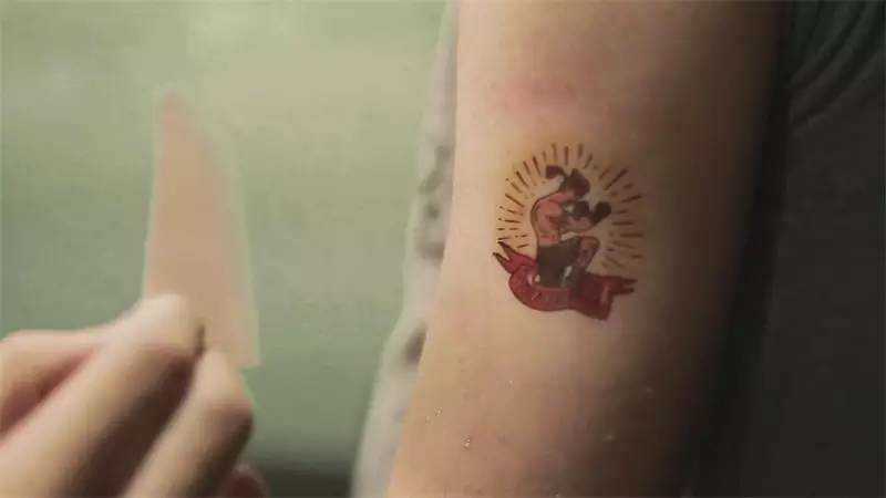 谁的广告最酷，国庆我就去哪玩！