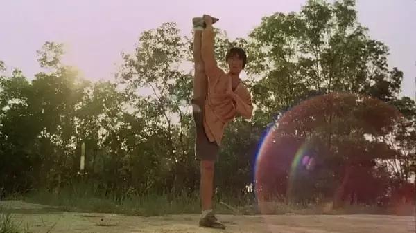 周星驰是不是喜剧之王,周星驰是功夫之王还是喜剧之王