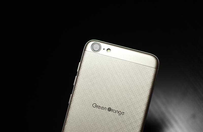 青橙t2volte,轻便的千元机