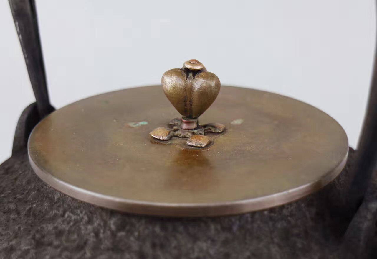 如何鉴别铁壶品质,如何鉴别一把好的铁壶