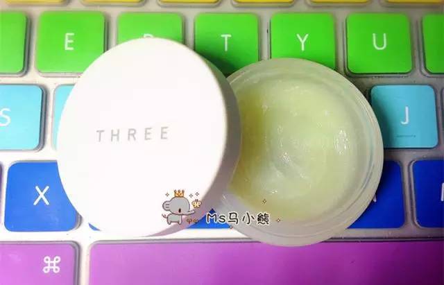 润唇又带颜色的唇膏,什么牌子的唇膏润唇最好