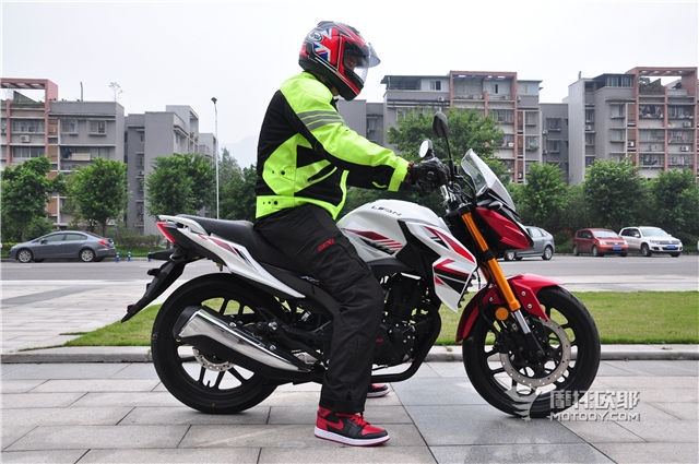 力帆kps150和kpt150区别,力帆kps150和春风150