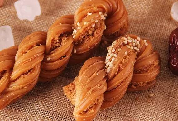 世界上最遥远的异国恋,天津麻花配郁金香