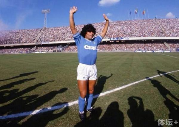 一代球王马拉多纳经典语录,马拉多纳经典梅西时刻