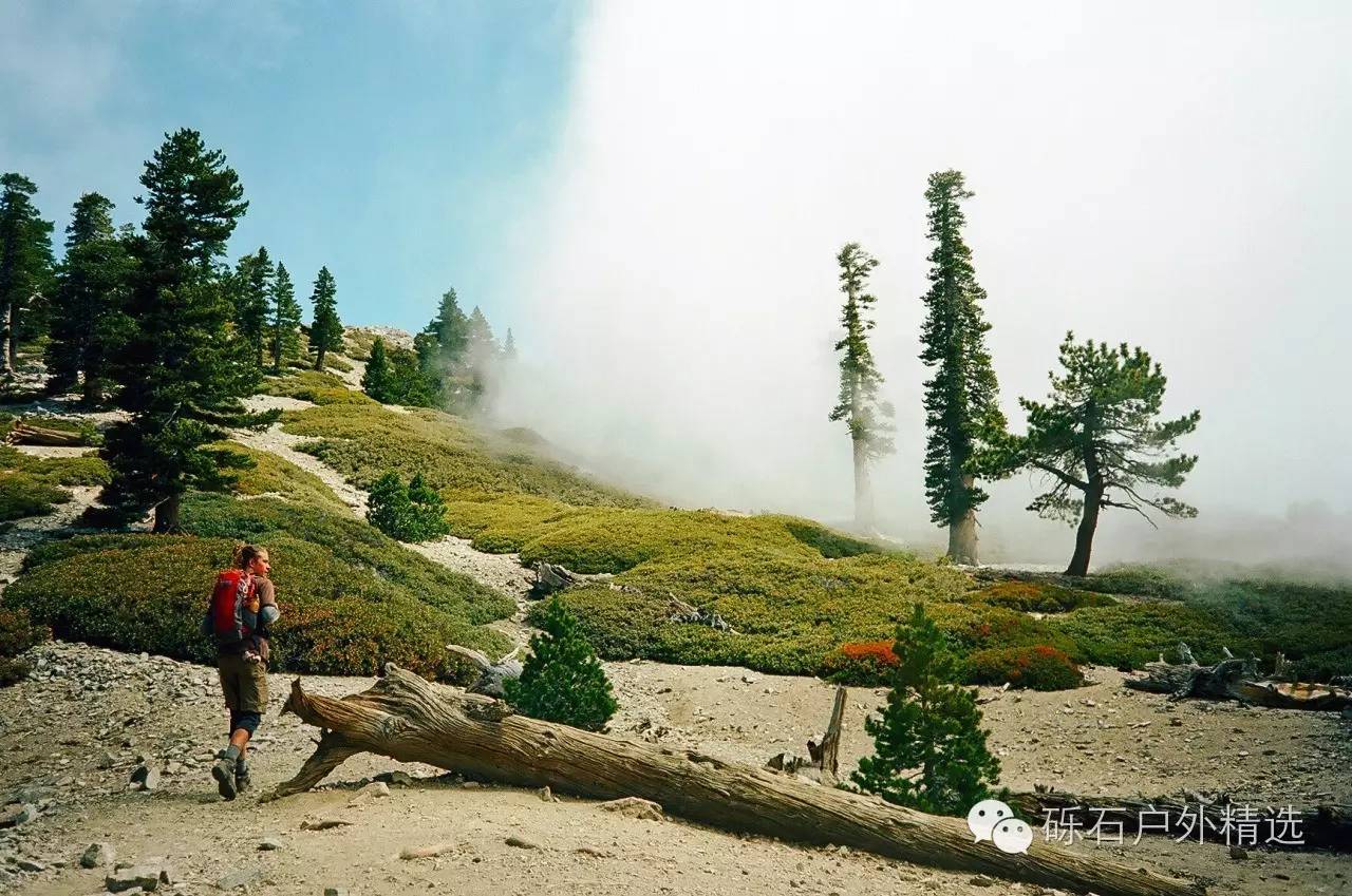 秋冬户外穿衣原则,秋天衣服指南