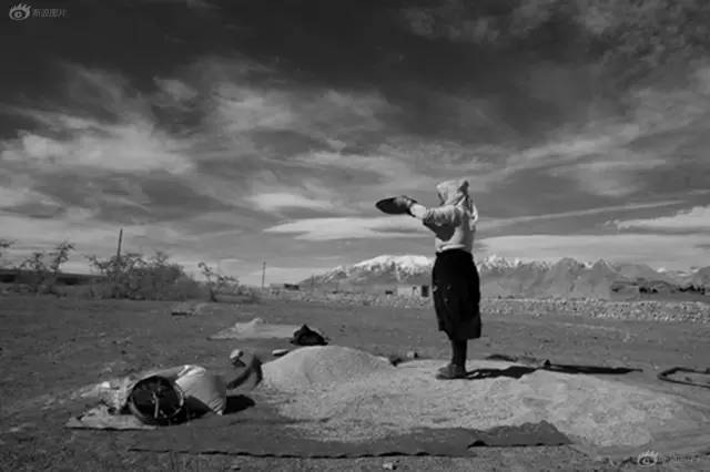 看头条后天就能从克拉玛依坐火车到喀什啦！