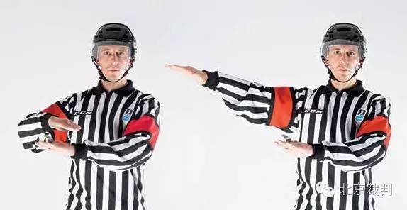 手势裁判,冰球比赛进球裁判手势