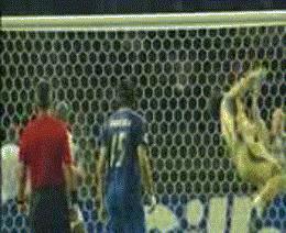 秋已凉，来冬荒，他的传奇还在继续低唱浅酌着...