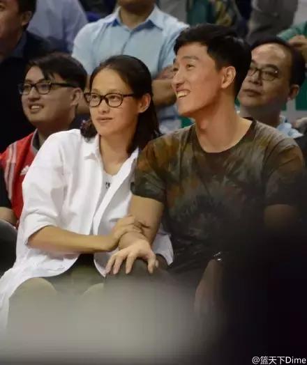 刘翔吴莎最初怎么认识在一起的,回顾刘翔吴莎感情路