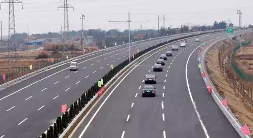 我叫南昌,这是我的最新简历,请多关照!