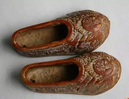 具有历史意义的鞋,中国古老的传统鞋