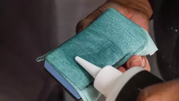 汽车镀晶有哪些内幕,正规的汽车镀晶的过程和后续