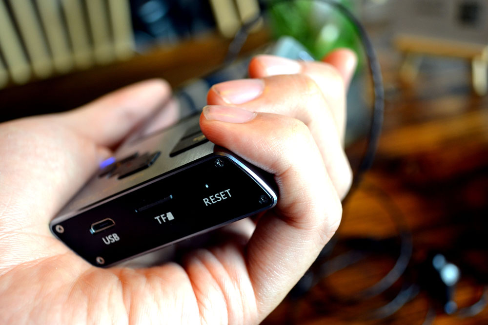 音乐是一种抹不掉的情怀,七彩虹C200HIFI*放播**器体验。