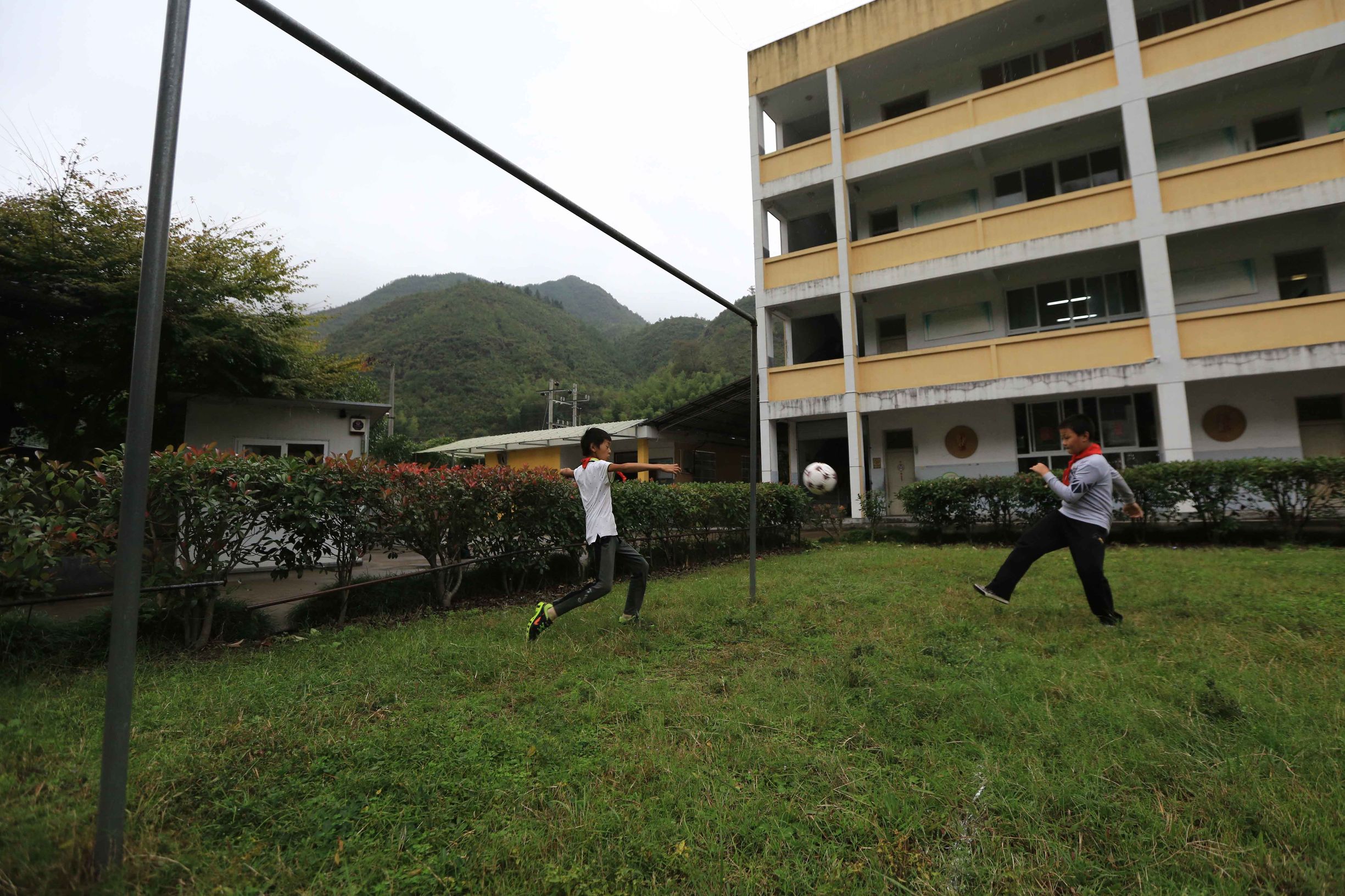 今年国足冲出亚洲了吗,国足冲出亚洲日家祭无忘告乃翁