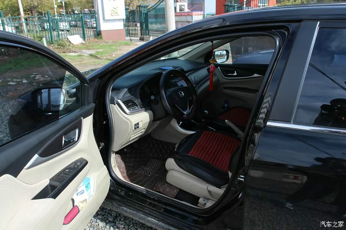 花多少钱买自动挡合适,本田凌派2016款1.8l舒适版评测