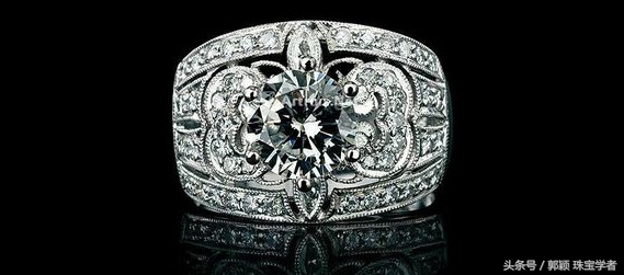 50分钻戒用铂金还是18k做戒托合适,钻戒戒托选18k黄金和18k白金