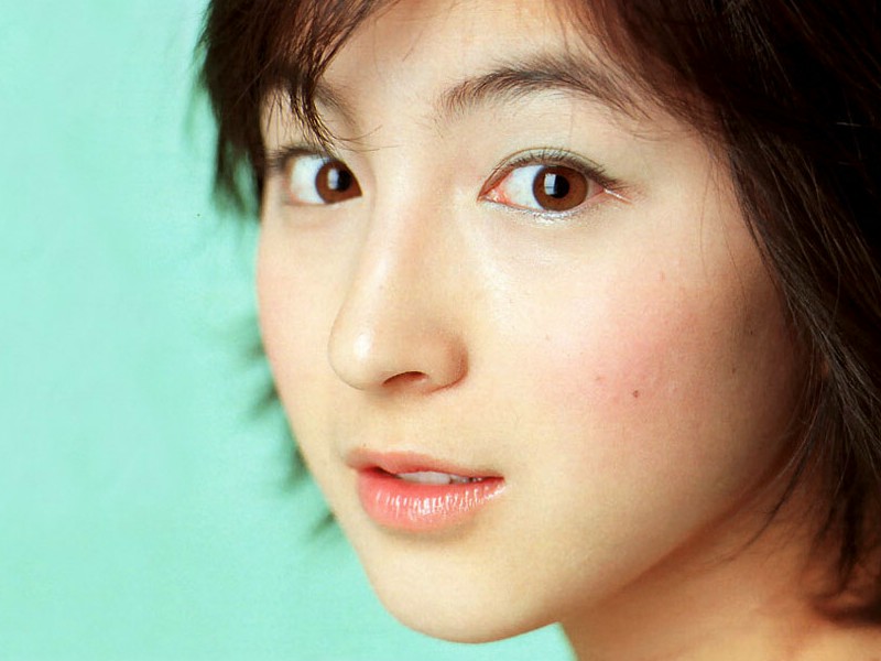 女明星不当演员能干吗？出书、拿大奖、走上人生巅峰不是不可能！