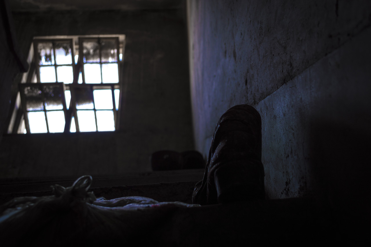 小说：诡异！住客报案在酒店遇白衣女子，可现场视频里并没有人