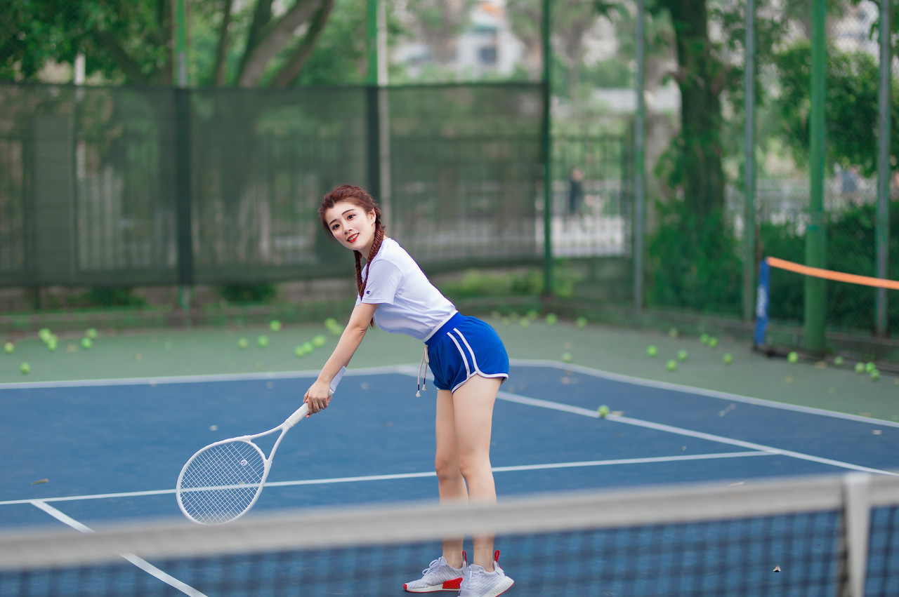 主角在德国拜仁踢球的小说,德甲开赛小说