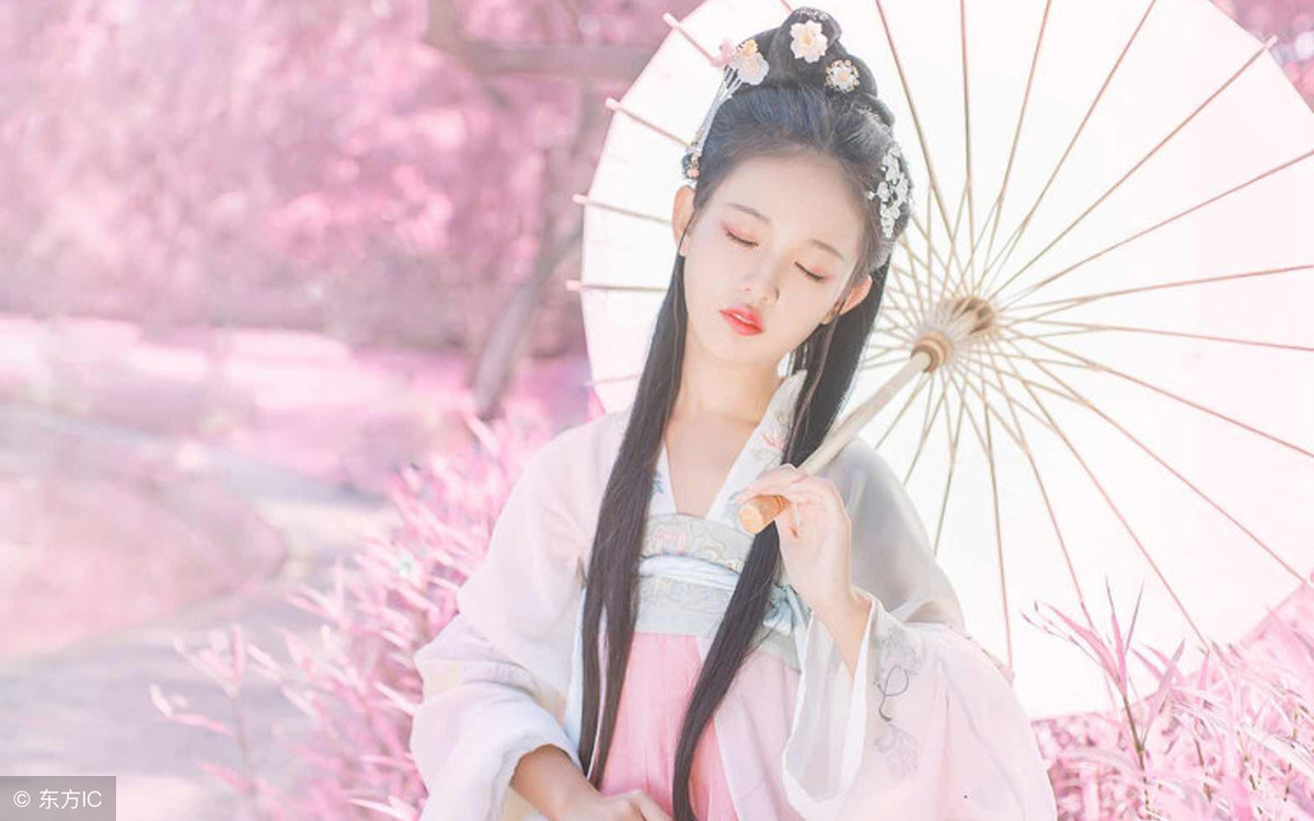 小说：男子眼睛毒太聪明，她生怕自己的男装马甲不小心掉了