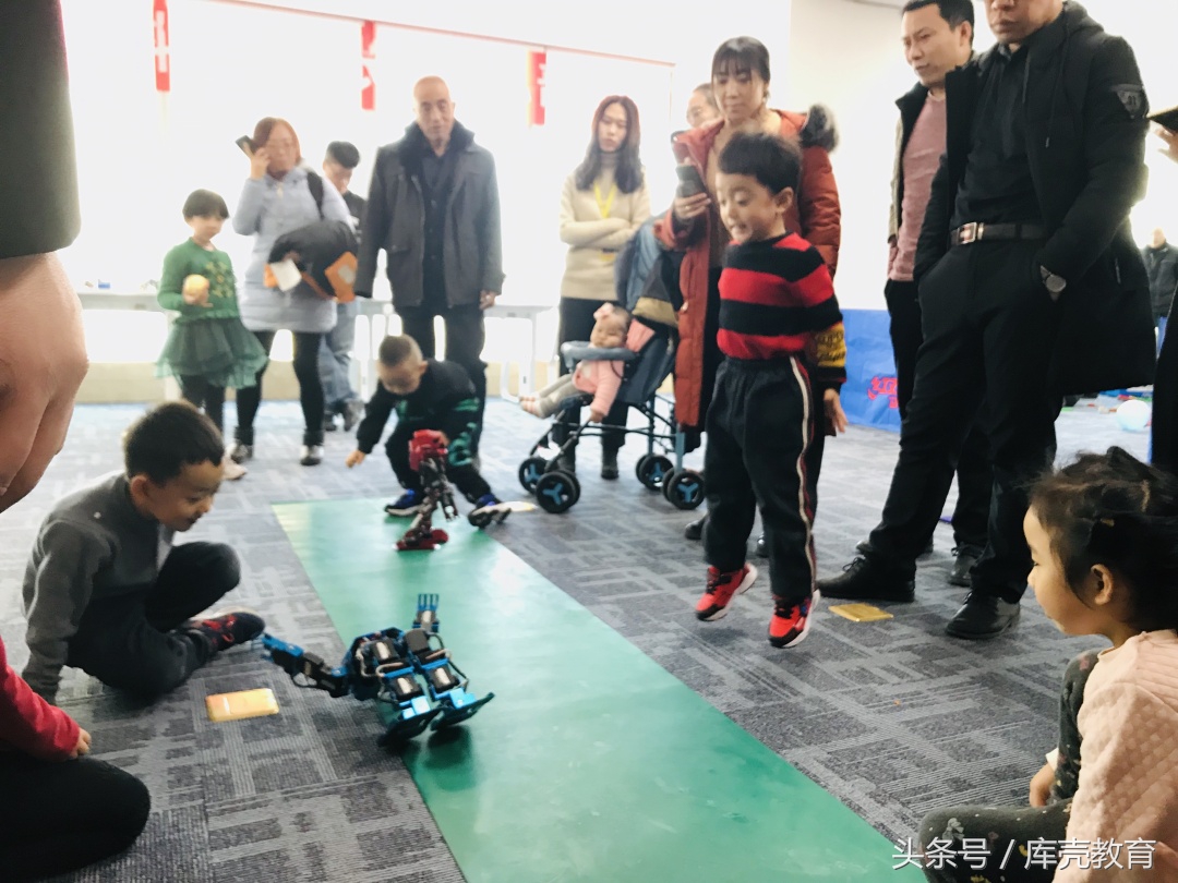 奇妙小镇嘉年华圣诞节,亲子嘉年华游乐场