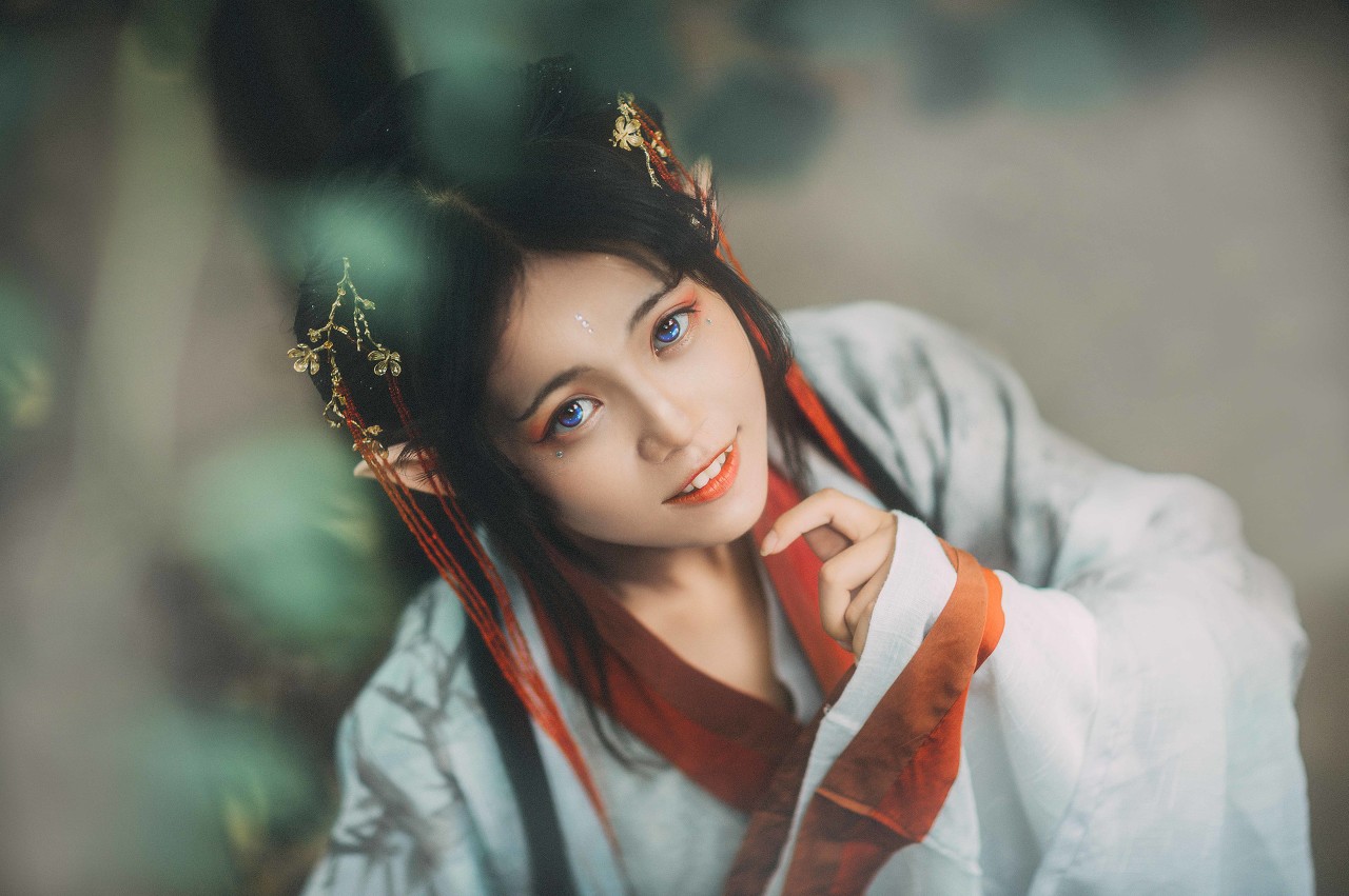 小说：嚣张妖族出口挑衅，被天才少年碾压，一个打十个