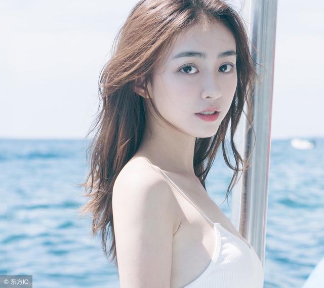 小说：小伙重生回刚高考完，家族生意受阻时，用网购思维振兴家业