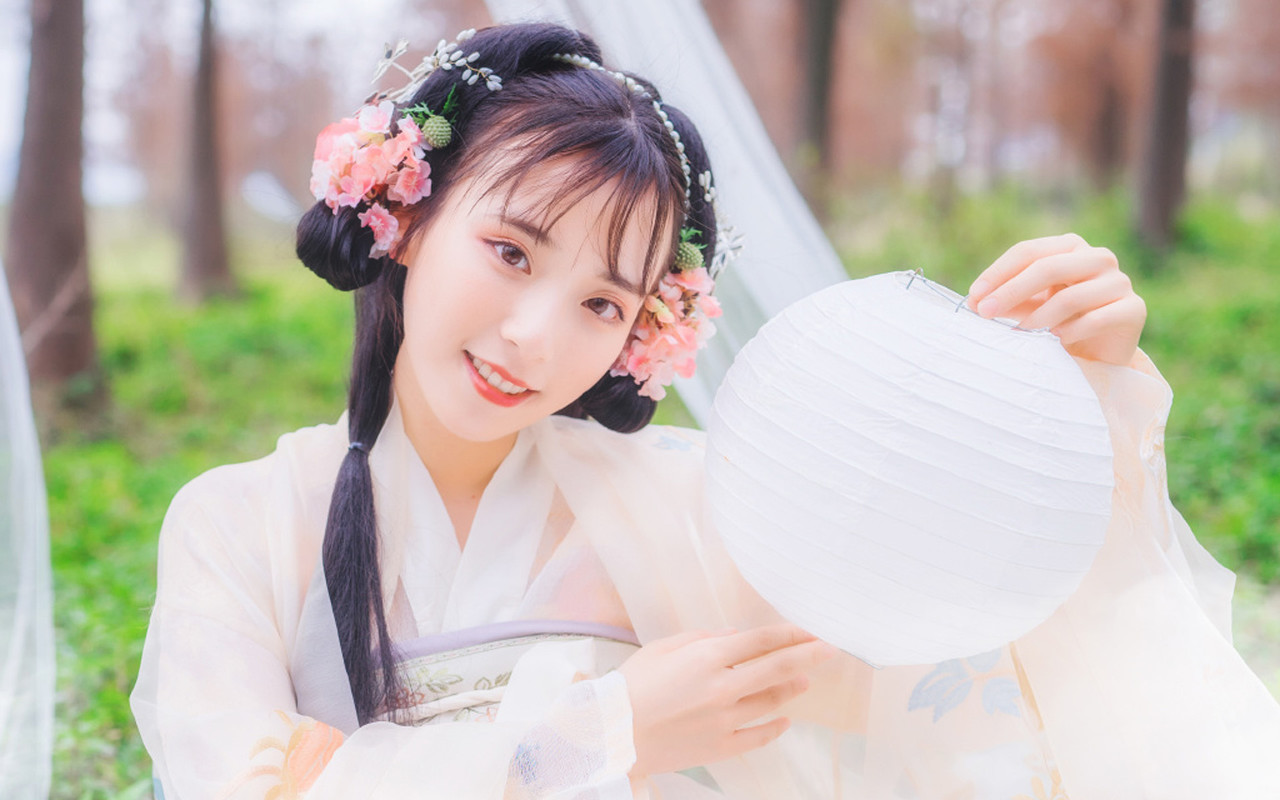 小说：她被太子亲自送上门，丞相老爹却不喜反怒，难倒她又闯祸了