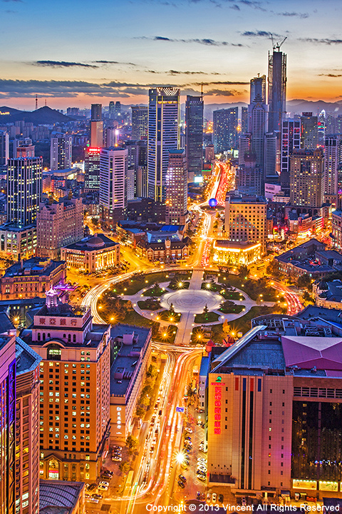 大连市的经济靠谁拉动起来的,拉动经济的三驾马车