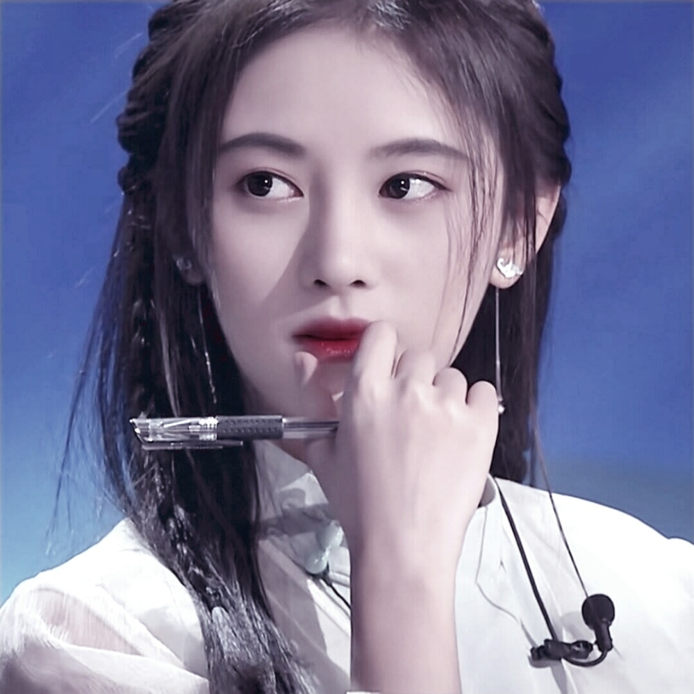 鞠婧祎四千年第一美女多少岁,被誉为中国两千年美女的鞠婧祎