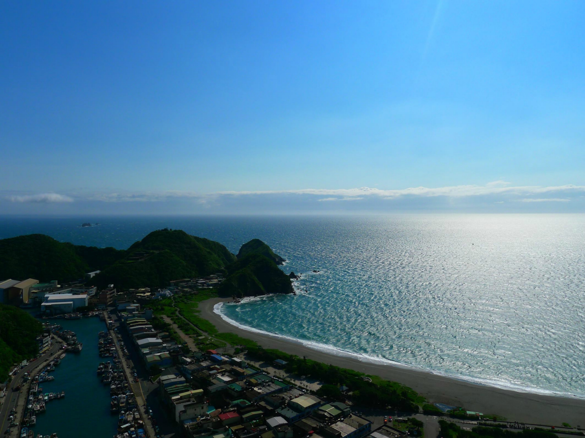 大陆代表团抵台,现场冲突一片混乱,顽固派扬言:台不怕大陆威胁