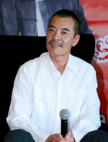 论“大长脸”男星只服这8位，各有特色，有人被调侃像“鞋拔子”