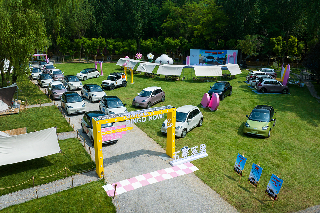 深度试驾五菱缤果细节让人惊喜,五菱缤果高续航落地价