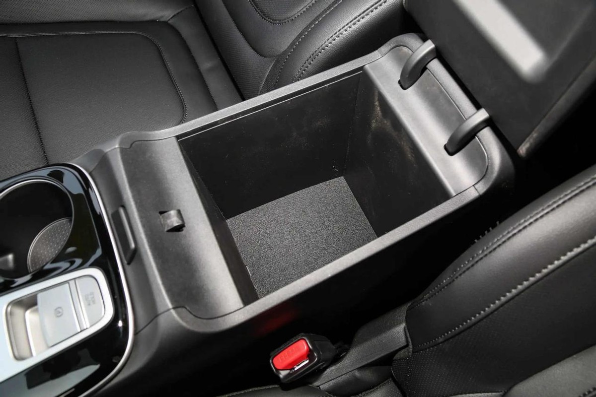 途胜l2023款的8at变速箱是进口的吗,第五代途胜L8AT试驾感受