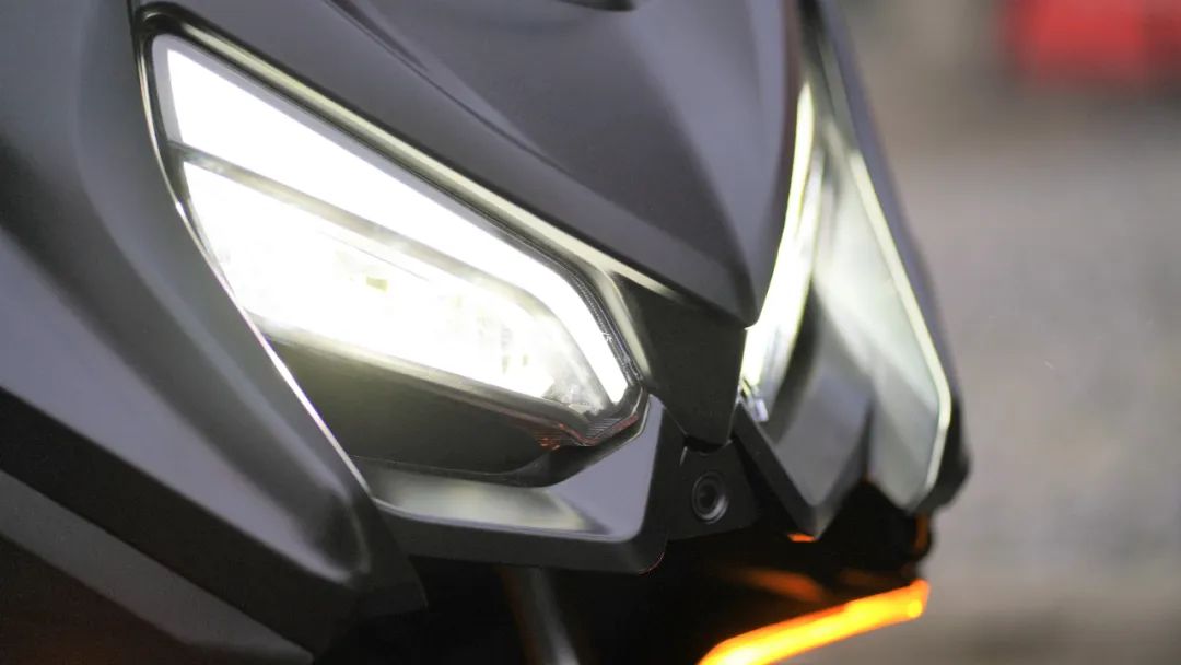 qjmotor赛350实车评测,qjmotor350仿赛值得期待吗