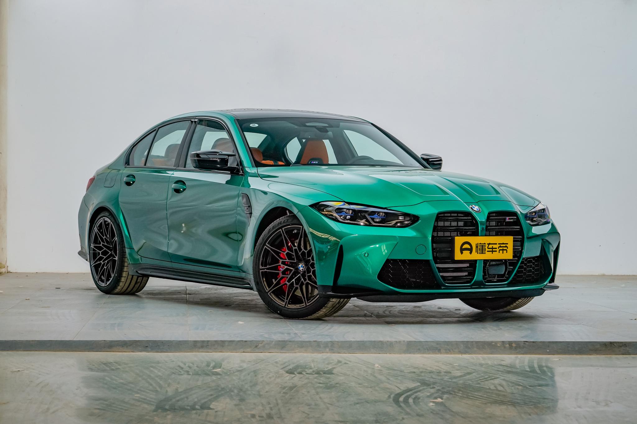 宝马m3和3系底盘一样吗,宝马m3一年养车费多少钱