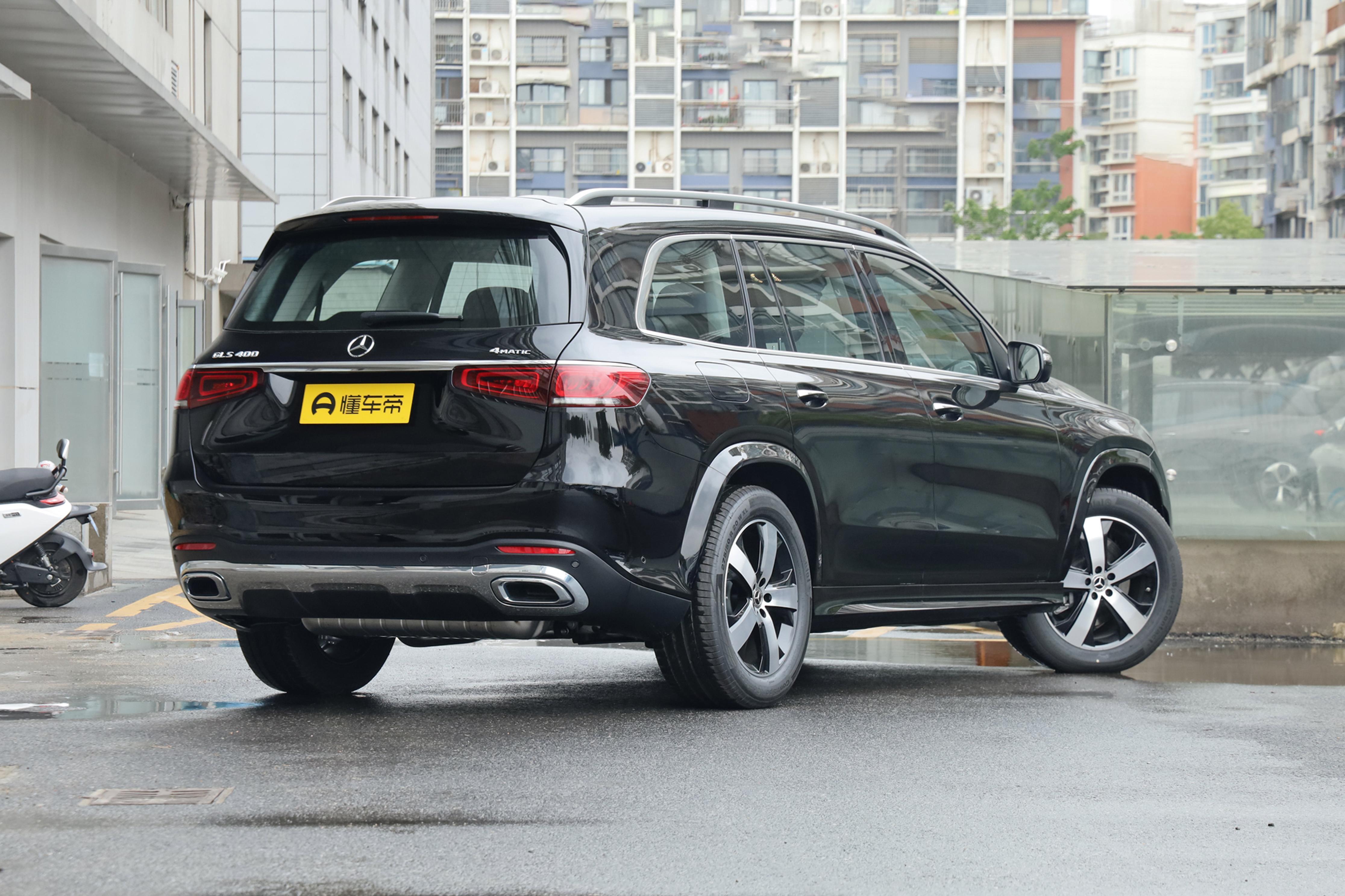 新推出18万元的奔驰suv,新款奔驰suv最新多少钱什么配置