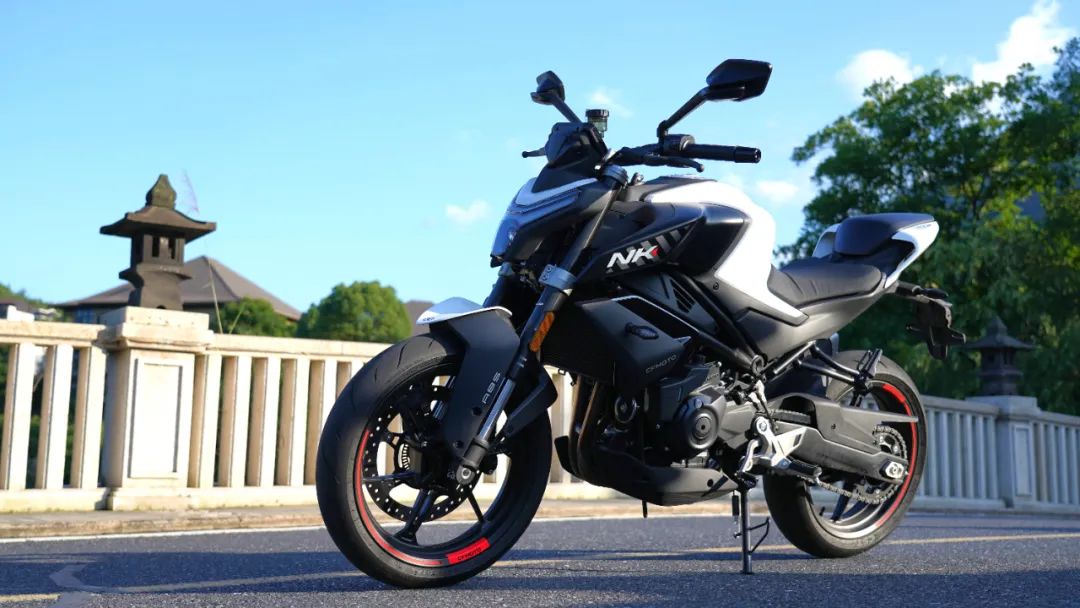 2020热门国产车型,2023款国产仿赛车型推荐