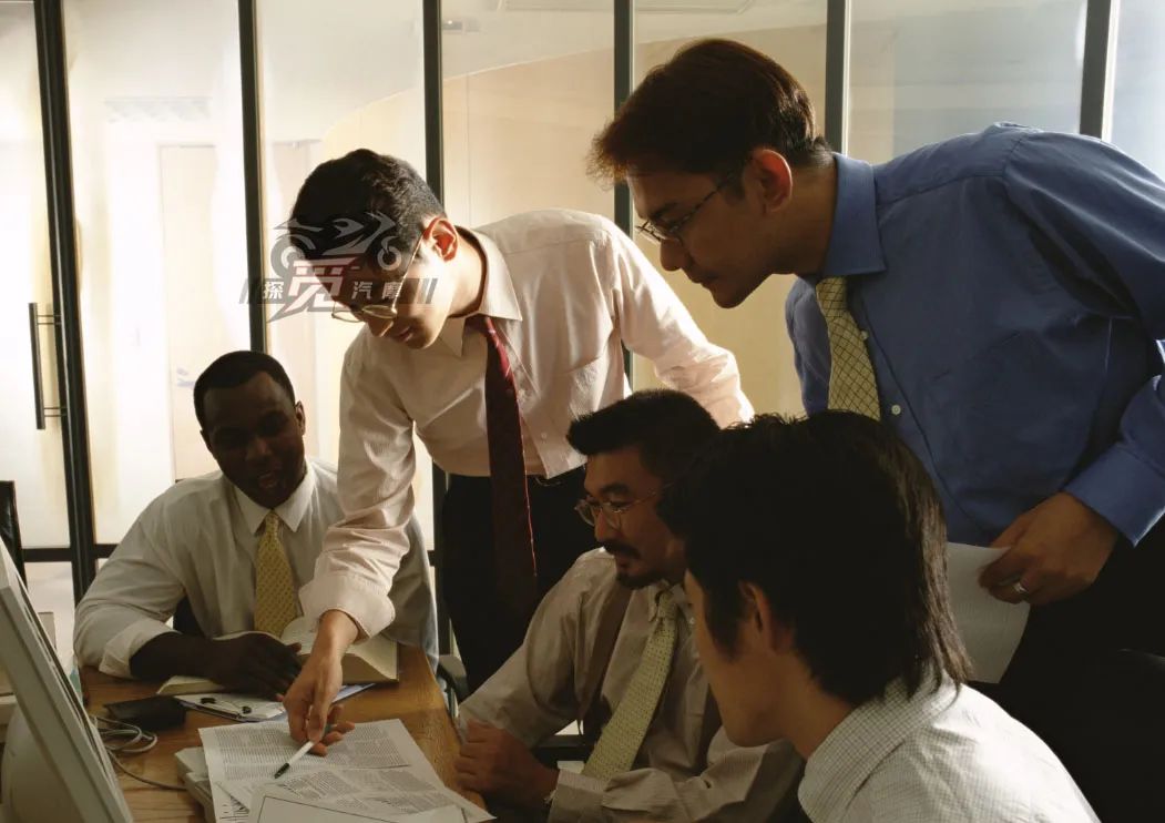 奔达金吉拉300与金吉拉450对比,奔达金吉拉450和黑旗500选哪个