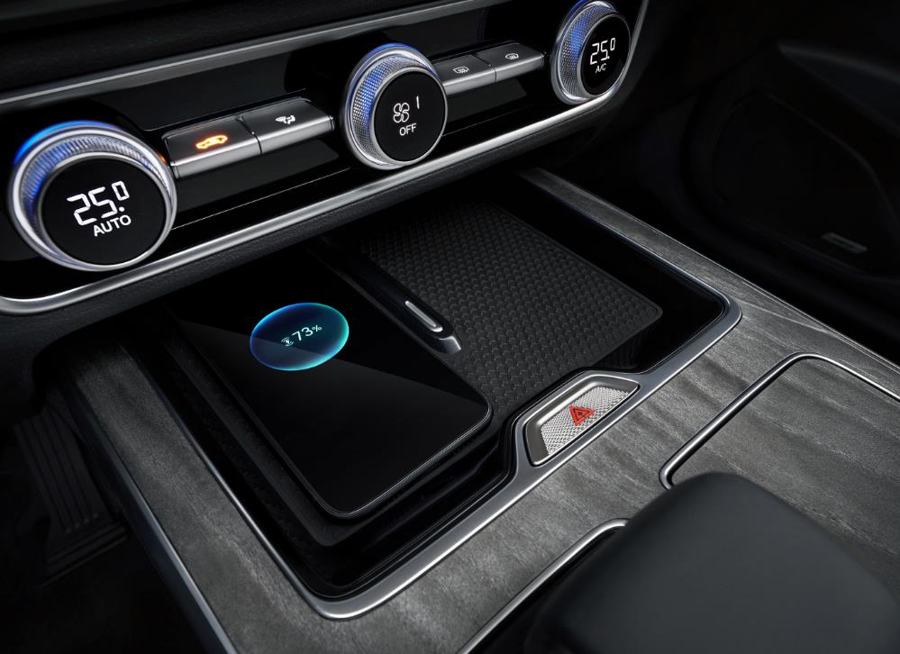 红旗hs52022款最新款混动版25万,如何评价全新红旗hs5这款车的性能