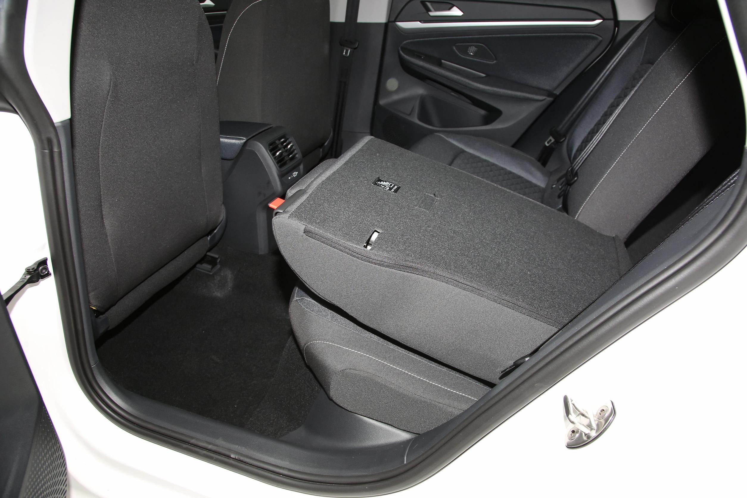 凌渡入门级是什么配置,大众凌渡l热辣版2022款分期落地价