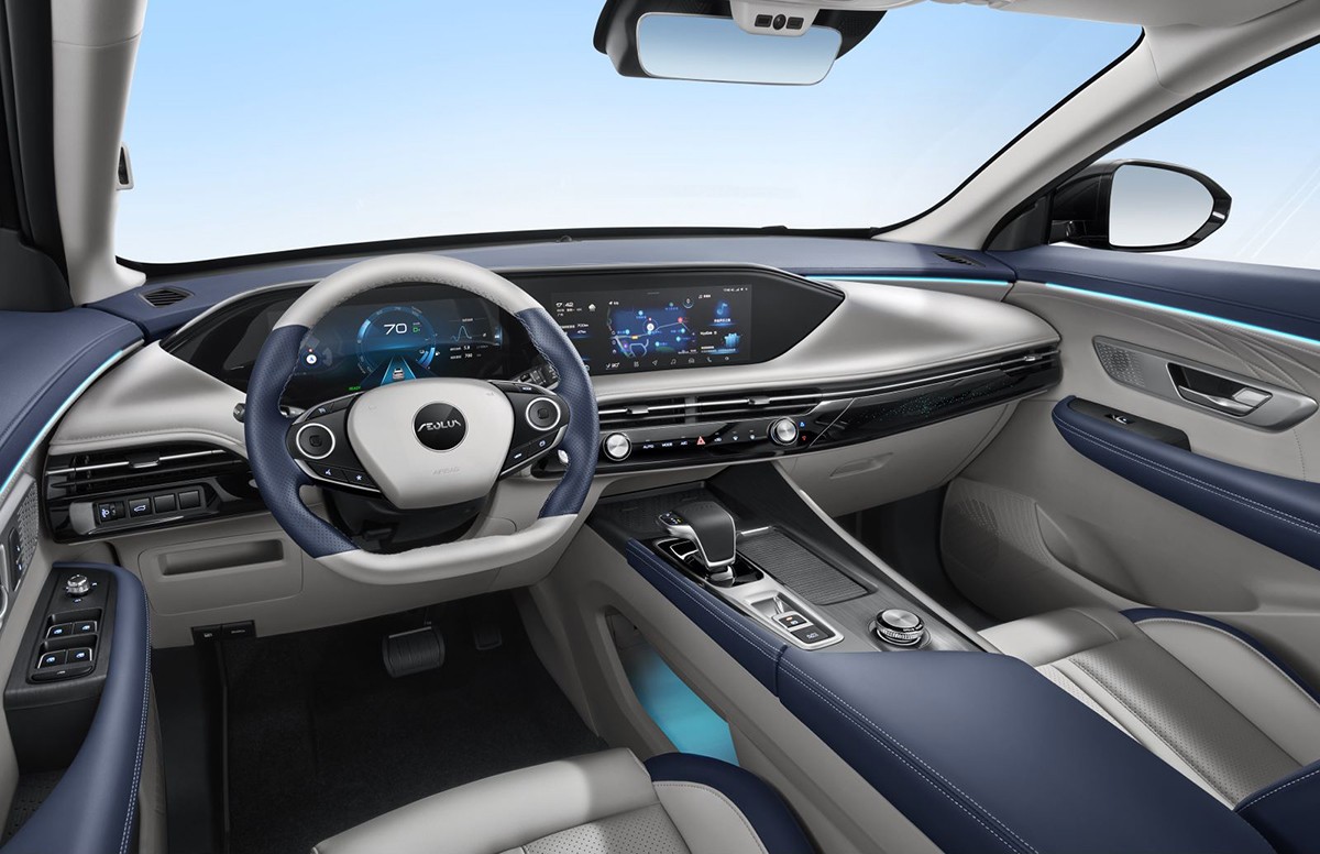 13万级混动suv东风风神皓极,12.69万元起东风风神皓极该怎么选