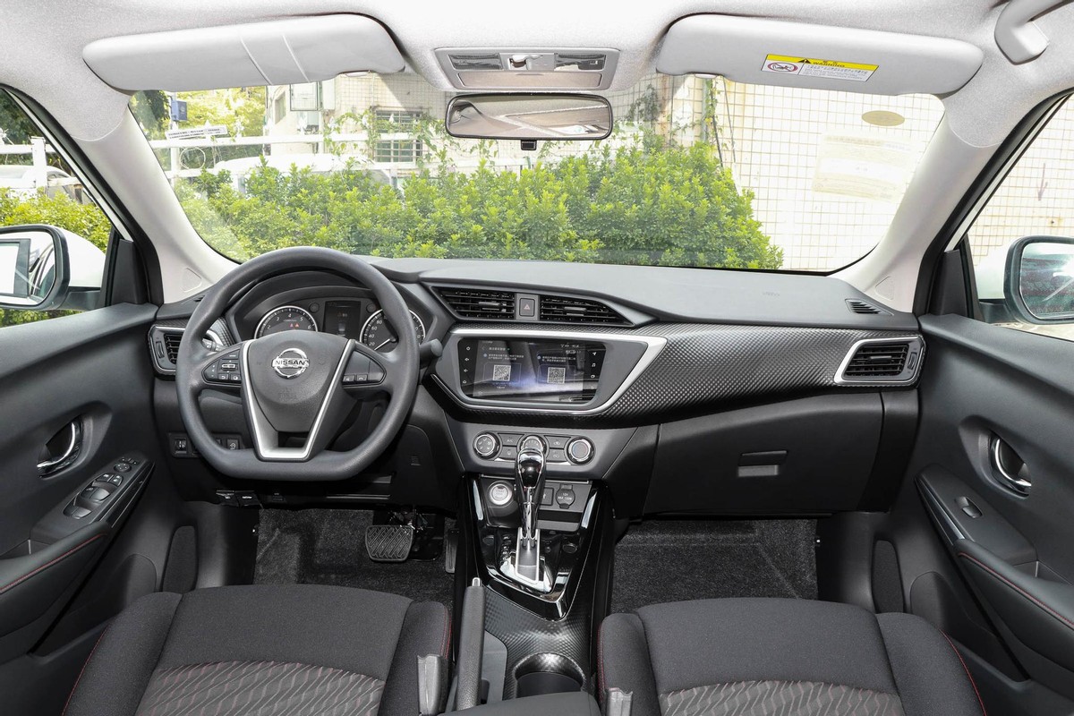 日产蓝鸟百公里7.2油耗,蓝鸟最新款车型