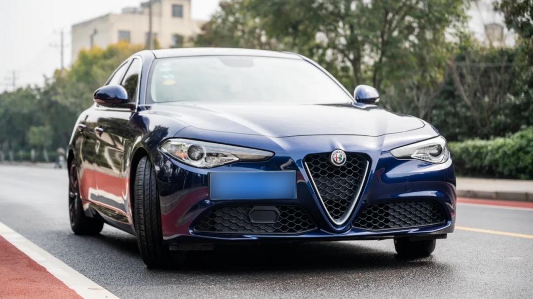 几万块二手车阿尔法罗密欧stelvio,阿尔法罗密欧giulia保值率