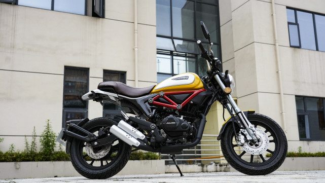 svr180嘉陵,嘉陵新款冒险弯梁首次曝光