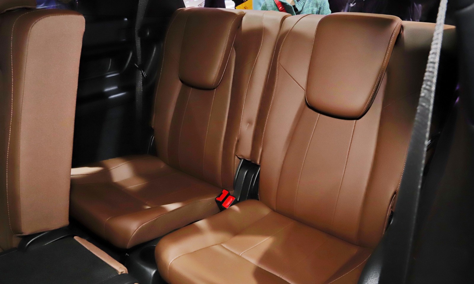 宝马x1奔驰glb怎么选,宝马x1奔驰glb奥迪q3凯迪拉克xt4