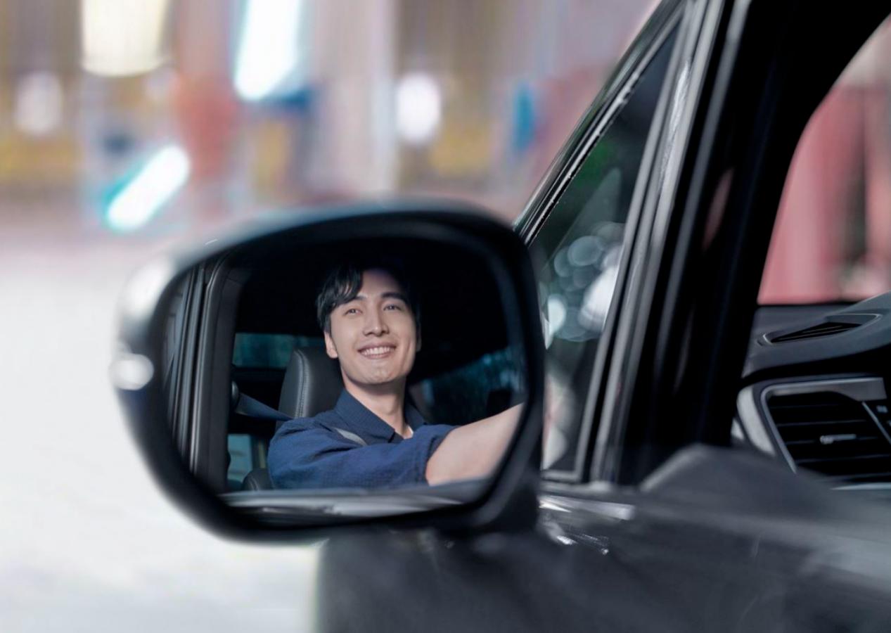 空间大油耗低60-80万轿车,空间大油耗低