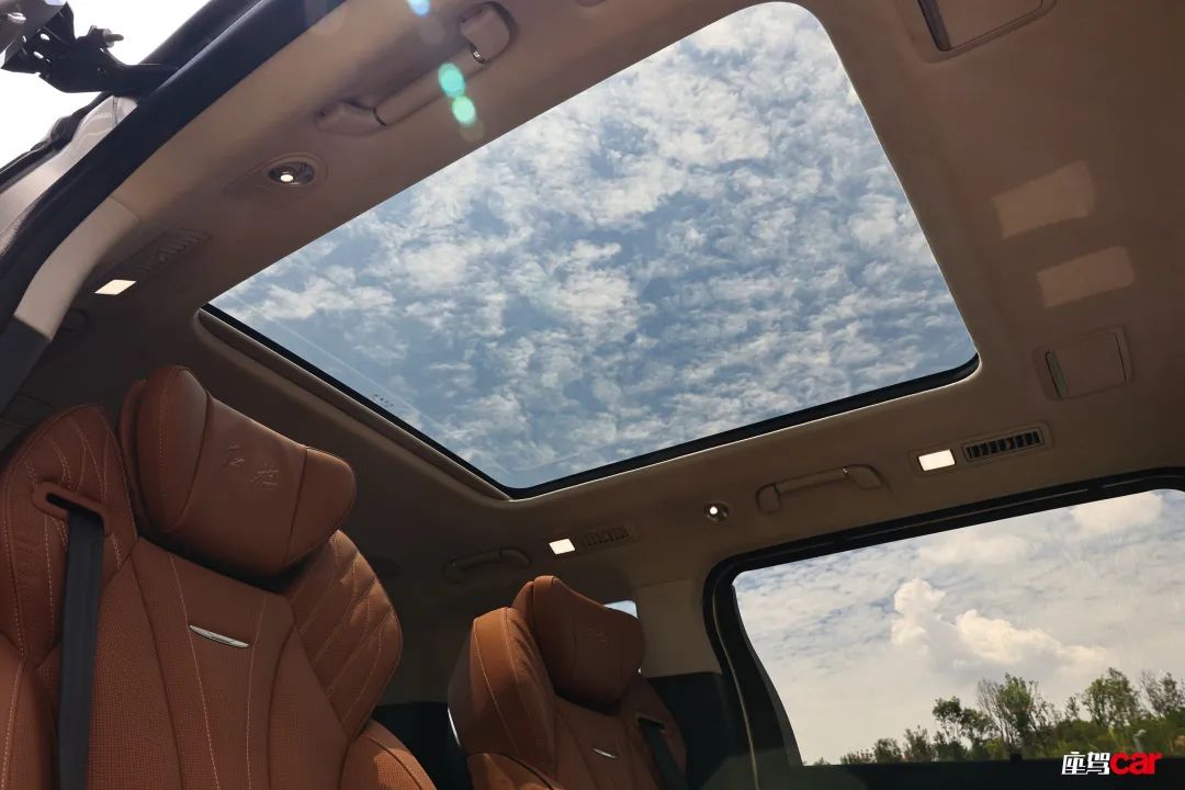 红旗mpvhq9三排,红旗首款mpvhq9电混预售价