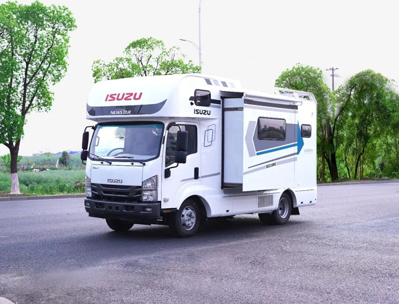 有太阳能版的轻卡房车,1250w太阳能轻卡房车