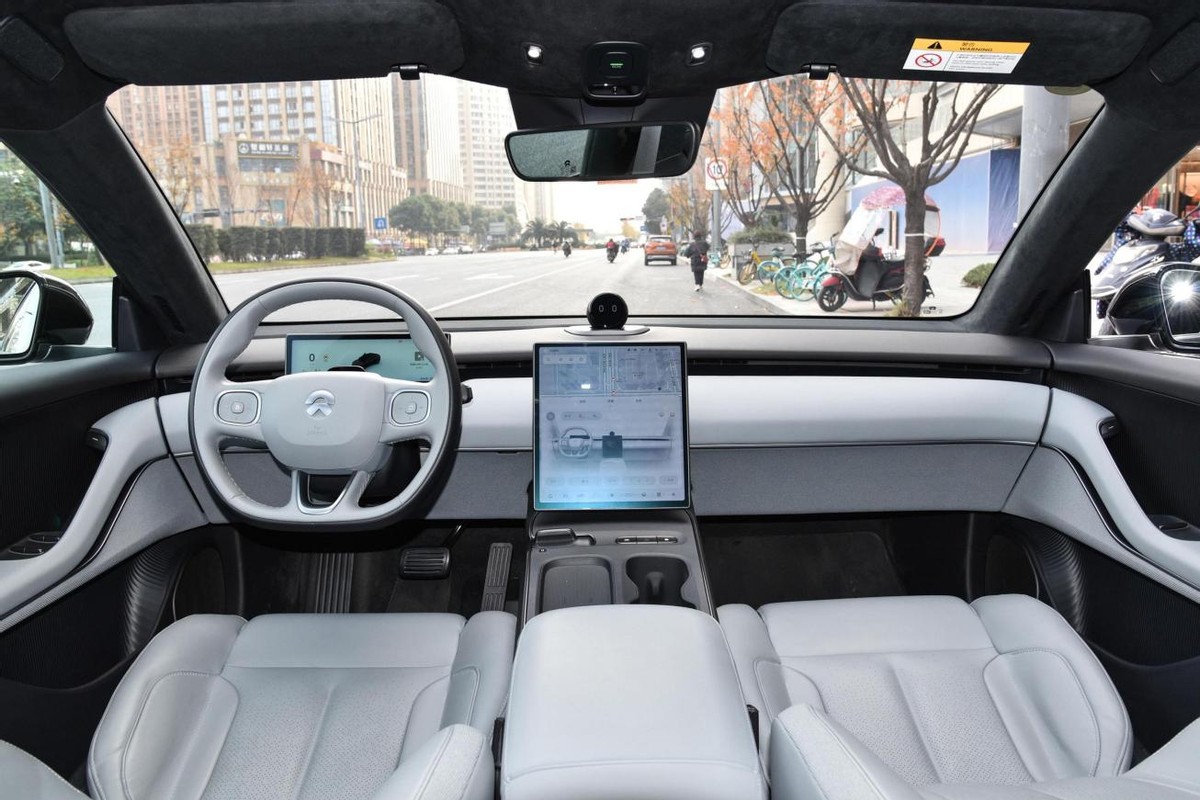 蔚来et51000km真实续航,蔚来et5续航75kwh换电价格